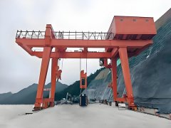 <b>河南漯河精准升降竖井龙门吊操控上手简单吗</b>