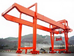 <b>江苏轨道式集装箱起重机双吊具能并行吗集装箱</b>