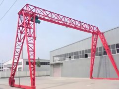 <b>福建三明花架龙门吊的桁架结构能保证足够刚性</b>